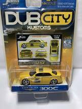 JADA TOYS DUB CITY KUSTOMS CHRYSLER 300C_画像1