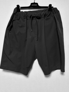 White Mountaineering BLK ホワイトマウンテニアリング サルエルショーツ黒1サイズショートパンツ