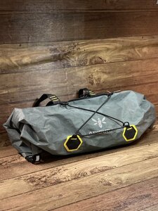 GX307 アピデュラ APIDURA エクスペディションハンドルバーバッグ グレー 汚れあり