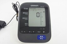 S017-J16-1846 OMRON オムロン HEM-7325T 血圧計 現状品⑧_画像2