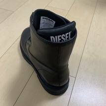 《新品/正規品》定価37,400円 DIESEL ディーゼル メンズ 27cm 牛革レザー レースアップ ブーツ 靴_画像3