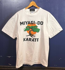 Miyagi-Do Karate | The Karate Kid　半袖　Tシャツ　コブラ会　ミヤギ道空手　カラテキッド ベストキッド　映画　ホワイト　XLサイズ