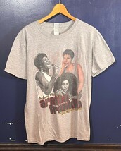 Aretha Franklin (アレサ・フランクリン)　半袖　Tシャツ　シンガー　ミュージシャン　グレー　Lサイズ_画像1