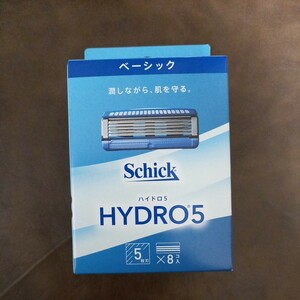 新品未使用　送料無料　　　　　　　　　　　　　　　　　　　　　　　　　　　Schick　シック　ハイドロ5 ベーシック替刃 5枚刃×8個入り