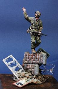 yosci製作[20] 1/35 'Waffen-SS Squad leader' Battle of Caen1944 ベース付き