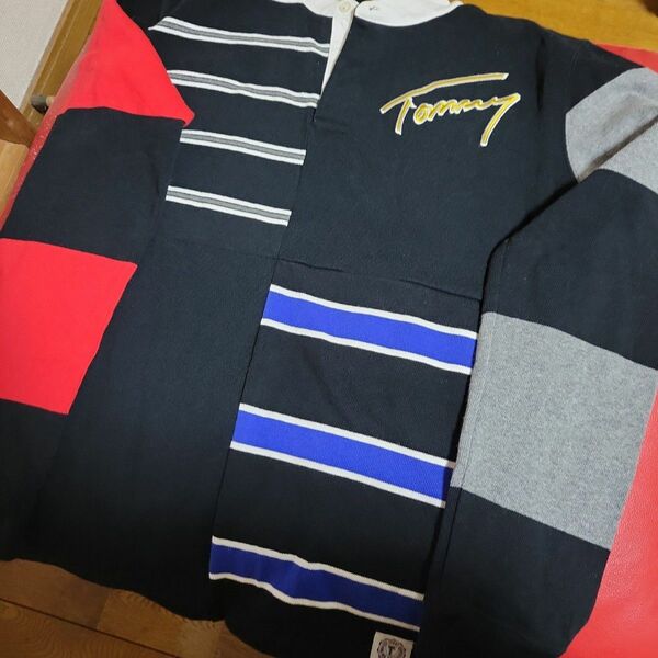 TOMMY 襟付きネック ポロシャツ