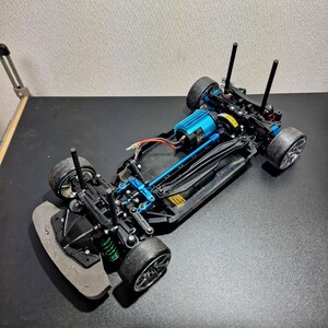 タミヤ　　1/10 TT02 レーシングカー　シャーシ　中古　フルベア、オプション多数、ラジコン