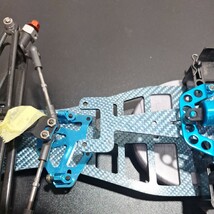 タミヤ　1/10 F103GT レーシングカー、カーボンシャーシ、フルオプション、中古　ラジコン_画像4