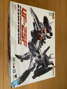 バンダイ DX超合金 マクロスF VF-25F スーパーメサイアバルキリー 早乙女アルト機　リバイバルVer. 未開封未使用品