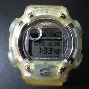  beautiful goods CASIO Casio G-SHOCKji- shock 1998 year no. 7 times dolphin whale meeting FISHERMAN Fisherman quartz men's watch DW-8600K 01