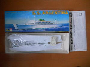  scale unknown Revell S.S Argentina number 