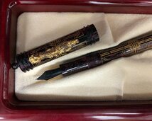 【和の美】 ビスコンティ VISCONTI　フォーチュンドラゴン 万年筆　081/888　Fortune Doragon　専用ケース　18k 750　B　説明書 動作未確認_画像5