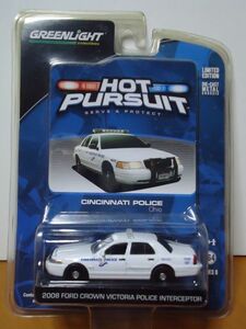 ★グリーンライト 1/64　HOT PURSUIT　シンシナティ警察オハイ　2008 フォード クラウン ビクトリア ポリスインターセプター 　未開封★