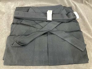 01-01-A29 *I.. road .. road use sickle kama hakama part .. old sport ... black teto long 30 number unused goods 