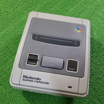 スーパーファミコン 本体 後期型 SHVC-JPN-1 動作確認済み ソフト カセット20本 まとめ売り スーパーマリオワールド 収納ケース付き_画像2