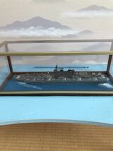 ハセガワ　1/700 海上自衛隊　護衛艦いずも　ジオラマ　完成品　自家製ケース付き。ケース付なので埃から守れます。 _画像1