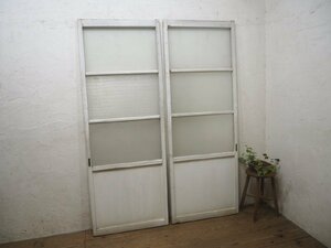 taO0068*(1)[H176,5cm×W65,5cm]×2 sheets * checker glass entering * pretty paint. old wooden sliding door * fittings glass door retro antique M pine 