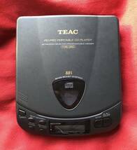 TEAC ポータブル CD プレーヤー PD-P50_画像1