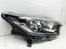 ★送料込★即決 ノート E12 HE12 NE12 後期 純正 LED 右 ヘッドライト ランプ 26010-5WK5A ICHIKOH 1934 D 日産 送料無料 5362_画像2