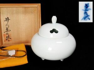 [6549] human national treasure Inoue . two work white porcelain censer ( the first goods * purchase goods )