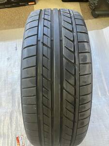 中古タイヤ 245/40r20