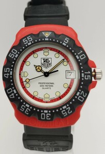 【稼働品】ボーイズ クォーツ タグホイヤー TAGHEUER Professional 200m フォーミュラ1シリーズ 385.513/1 白/赤文字盤 純正ベルト