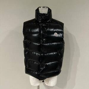 国内正規品 着用数回 美品 MONCLER モンクレール 胸ロゴダウンベスト 0 ブラック