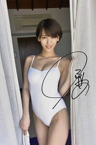 奈月セナ　直筆サイン入り　生写真　DVD特典