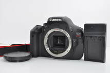 【美品・動作品】Canon キヤノン EOS Kiss X5 バッテリー・充電器・ストラップ付 #C213_画像1