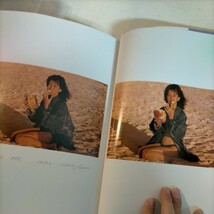 大場久美子 写真集 Kumiko Oba 半田也寸志 集英社 帯付△古本/経年劣化によるヤケスレ傷み有_画像5