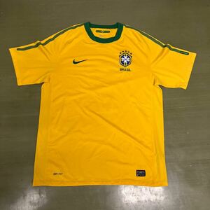 新品未使用　ナイキ NIKE オーセンティック　サッカー ブラジル 代表　ユニフォーム メンズ　サイズL