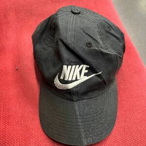 NIKE ナイキ ロゴ キャップ 帽子 ブラック サイズフリー