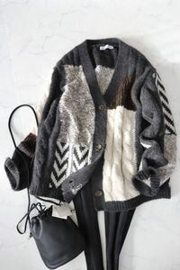 ZARA ザラ 大人素敵 カラーブロック ニット デザイン セーター カーディガン オーバーサイズ 秋冬 Sサイズ