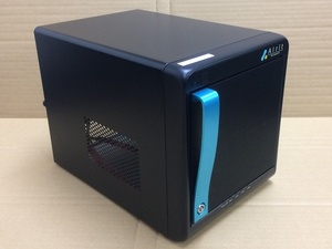 ★即決★ (ME) Radix 【IW-MS04 OEM?】SAS/SATA ホットスワップベイ 4段 搭載 Mini-ITX PCケース 80PLUS認証取得 250W 電源付