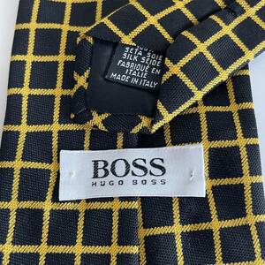 HUGO BOSS (ヒューゴボス) 黒黄色格子柄ネクタイ