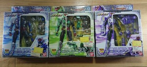 ☆送料無料☆超合金 装着変身 仮面ライダーキバ ガルルフォーム、バッシャーフォーム、ドッガフォーム ３体セット バンダイ