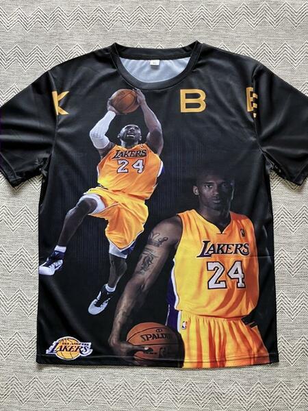 【新品】 NBA コービー・ブライアント LAKERS シャツ ユニフォーム Tシャツ ロサンゼルス・レイカーズ ジョーダン カリー レブロン L 美品