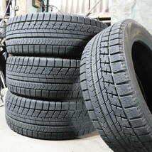 8分山 品質良し BLIZZAK ブリザック VRX 225/55R18 BRIDGESTONE(ブリヂストン) 愛知手渡し,交換可 個人宅配送不可 スタッドレス 834-106_画像1