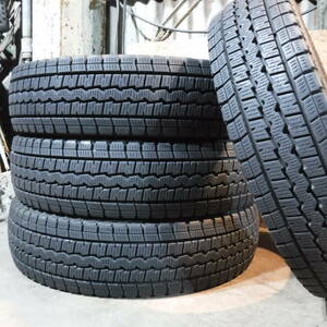 9分山 WINTER MAXX SV01 155/80R14 88/86 N LT DUNLOP(ダンロップ) 愛知手渡し,交換可 個人宅配送不可 スタッドレス 中古 836-64