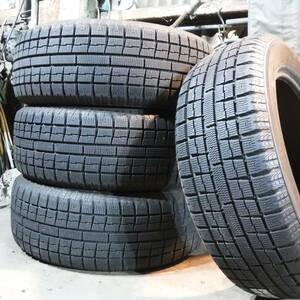 8分山 GARIT ガリット G5 205/60R16 TOYO(トーヨー) 愛知手渡し,交換可 個人宅配送不可 中古スタッドレス4本 862-84