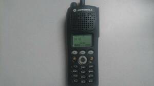 米軍実物XTS2500Model3UHF380Mhz~470Mhz電源ONし音出ますがジャンク品です送料無料レターパックのみg