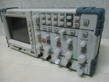 Tektronix TPS2024 デジタルオシロスコープ 200MHz ジャンク_画像3