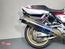 大阪～　ホンダ　ＣＢ１３００スーパーフォア　ワイバ－ンマフラー　ビキニカウル　エンジンガード_画像4