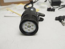 USED Fisyeye フィッシュアイ FIX NEO 1000DX SW II LED水中ライト ランク:AA 充電式 スキューバダイビング用品 [1H-56976]_画像2