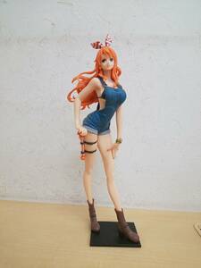 51359D◆ONE PIECE STAMPEDE GLITTER & GLAMOURS NAMI 劇場版 ワンピース スタンピード ナミ