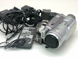 Panasonic NV-GS250 3CCD デジタルビデオカメラ 通電確認済み 現状渡し 中古【UW120036】