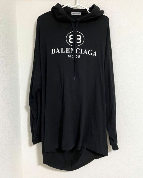 BALENCIAGA ルーズパーカー ロゴ 長袖 黒