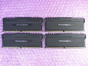 CORSAIR VENGEANCE RGB DDR4 メモリ DDR4-3000Mhz 8GB×4枚 32GB (RGB対応メモリ) (CMR32GX4M4C3000C15) 