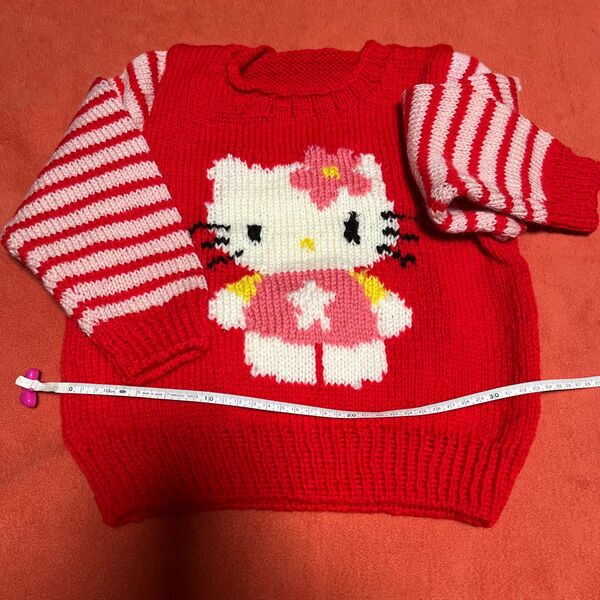 キティちゃん手編みセーター　赤　3歳児用
