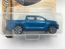 【送料無料】　MAJORETTE　マジョレット　HILUX　REVO　ミニカー　青色　タイ　トヨタ ハイラックス　レボ　ＧＵＮ１２５　ブルー_画像3